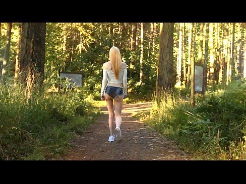 ❤️ Vacker kvinna rör sig långsamt, inte nakenvideo ️❌ Anal porr at sv.np64.ru ❌